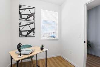 210 Emery St in Longmont, CO - Building Photo - Building Photo