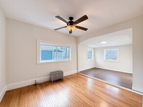 57 Rexford St, Unit 2 in Boston, MA - Building Photo - Building Photo