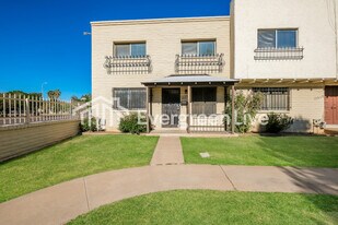 4637 N 21st Ave in Phoenix, AZ - Building Photo