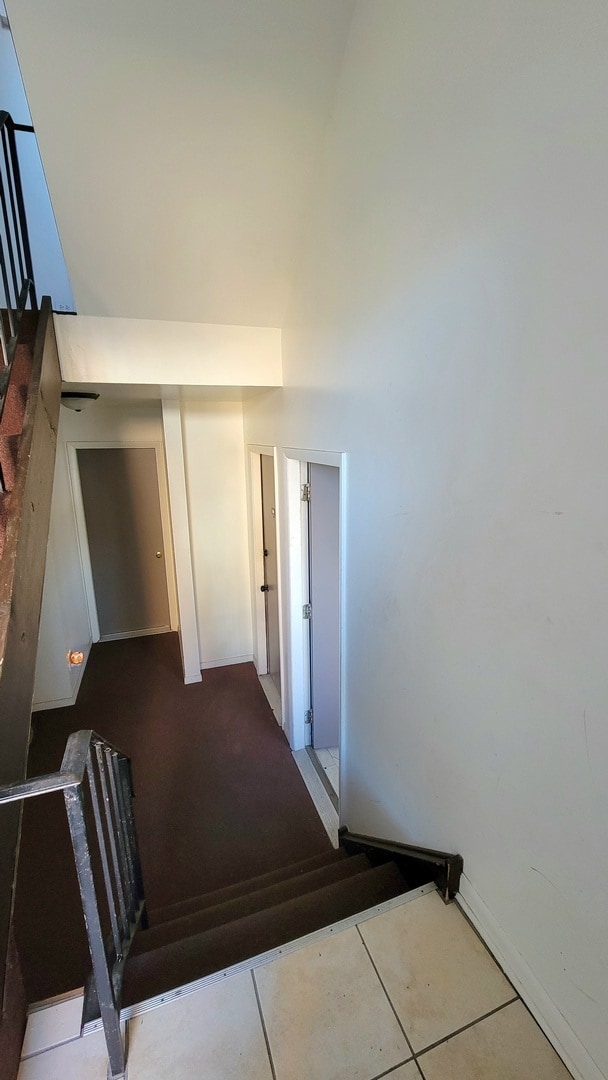 7809 Woodward Ave in Woodridge, IL - Building Photo - Building Photo