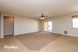 32874 N Pebble Creek Dr in San Tan Valley, AZ - Foto de edificio - Building Photo