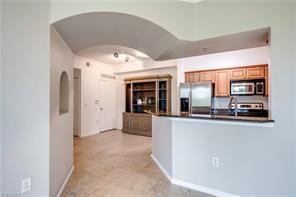 13010 Positano Cir-Unit -305 in Naples, FL - Foto de edificio - Building Photo