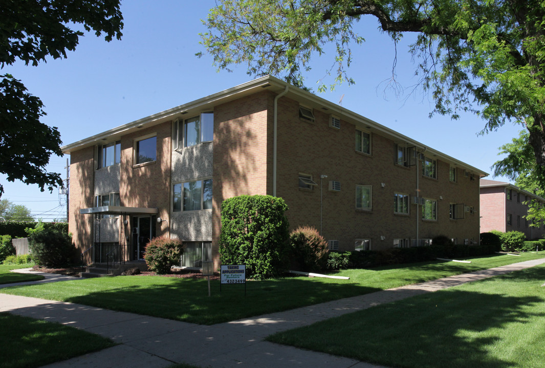 701 S 11th St in Lincoln, NE - Building Photo