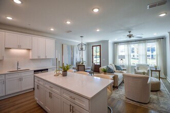 30 Lynn Ln in Starkville, MS - Building Photo - Building Photo