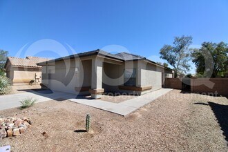 11379 W Burning Sage St in Marana, AZ - Building Photo - Building Photo