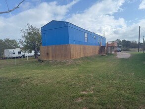428 15th St in San Leon, TX - Building Photo - Building Photo