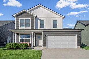 235 King Rd in Clarksville, TN - Building Photo