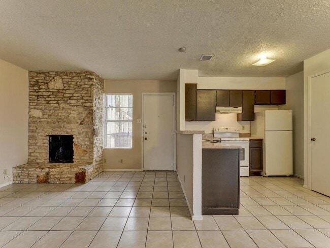 4300 Acropolis Ct in Austin, TX - Building Photo - Building Photo