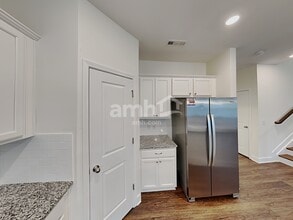 5067 Trailwater Dr in Nashville, TN - Building Photo - Building Photo