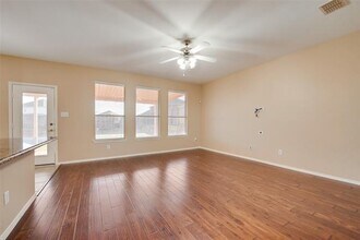 2042 Brook Meadow Dr in Forney, TX - Building Photo - Building Photo