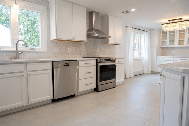86 Winchester St in Malden, MA - Building Photo - Building Photo