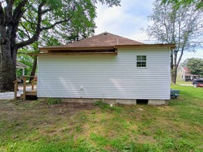 1322 E Central St in Springfield, MO - Building Photo - Building Photo