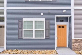 8087 Bell Campground Rd in Powell, TN - Building Photo - Building Photo