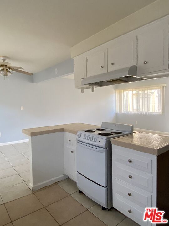 1215 Amethyst St in Redondo Beach, CA - Building Photo - Building Photo