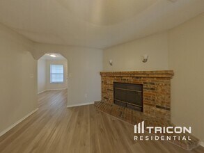 7828 Texridge Dr in Dallas, TX - Building Photo - Building Photo