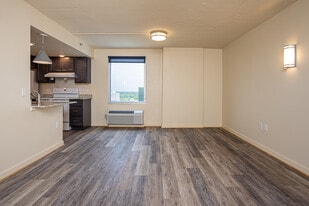 Lake Forest Manor Senior Apartments