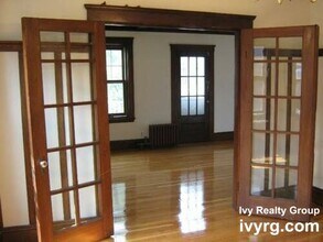 28 Commonwealth Rd in Watertown, MA - Building Photo - Building Photo