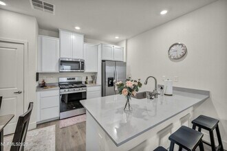 1634 Icelandic Wy in Reno, NV - Building Photo - Building Photo