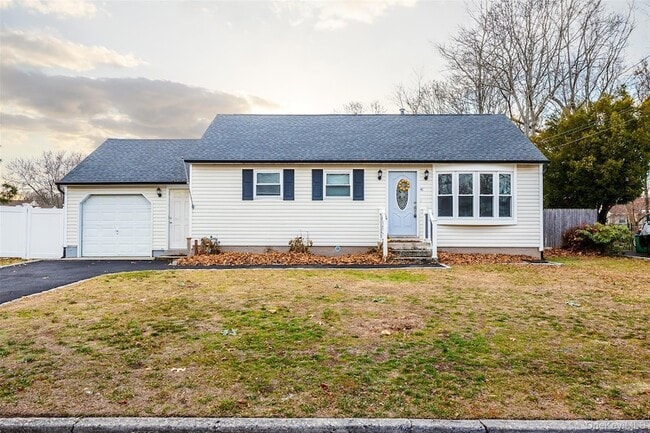 property at 41 Morning Dr