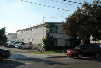 6587 Cervantes in Goleta, CA - Building Photo - Building Photo