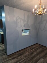 4411 76th Ave W, Unit 2 in University Place, WA - Foto de edificio - Building Photo