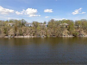 3345 Eagle Bluff Rd in Mound, MN - Building Photo - Building Photo