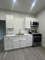 1761 New York Ave in Huntington Station, NY - Building Photo