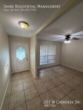 207 W Cherokee Dr in Harker Heights, TX - Building Photo - Building Photo