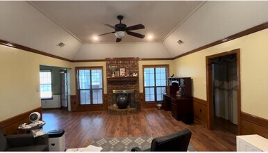 3988 Fern Valley Dr in Memphis, TN - Building Photo - Building Photo