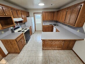 628 W 22nd St in Ada, OK - Building Photo - Building Photo