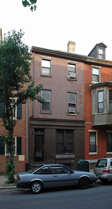 350 S 16th St in Philadelphia, PA - Building Photo