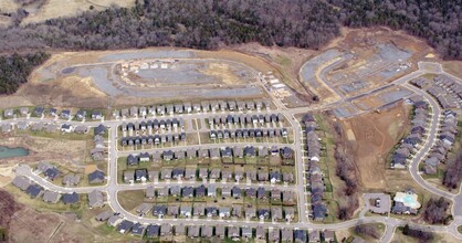 Carellton by Lennar Homes in Gallatin, TN - Building Photo - Building Photo