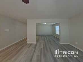15673 Briar Frst Dr in Cut And Shoot, TX - Building Photo - Building Photo