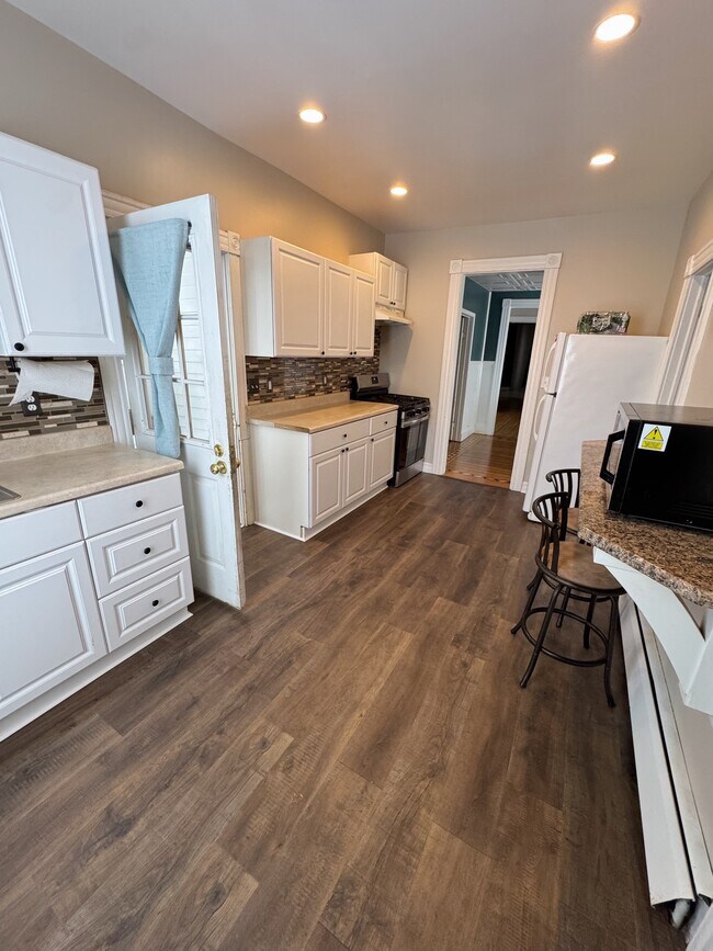 160 Christiana St in North Tonawanda, NY - Building Photo - Building Photo