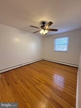 366 Ripka St in Philadelphia, PA - Building Photo - Building Photo