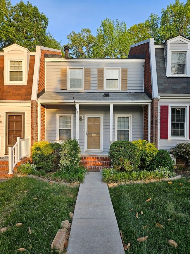property at 44 Huneycutt Dr