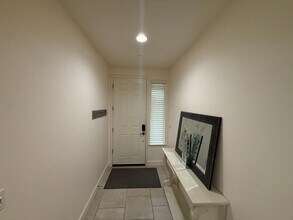 2379 Marston Dr in Woodland, CA - Building Photo - Building Photo