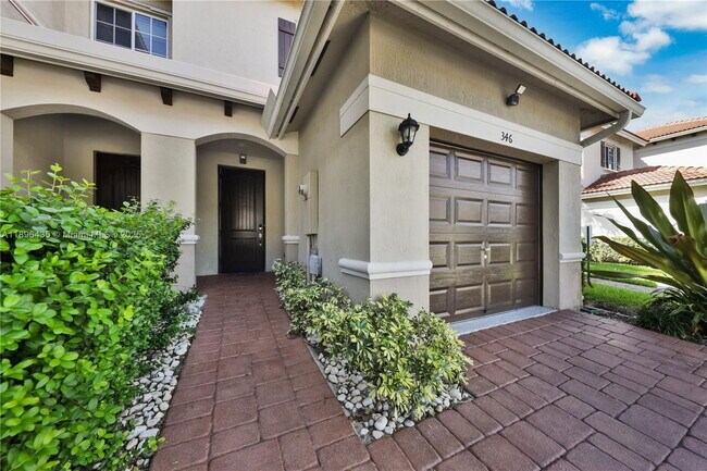 property at 346 NE 47th Pl