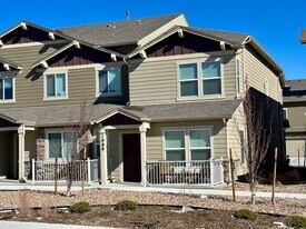 1080 Petra Heights in Colorado Springs, CO - Building Photo