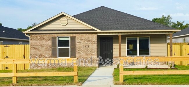 property at 2578 S Ouachita Dr