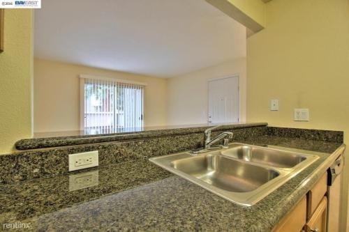 37294 Spruce Terrace in Fremont, CA - Building Photo - Building Photo