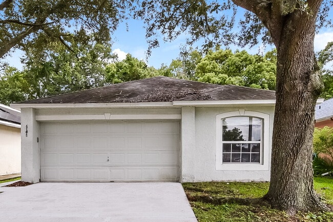 6748 Ebans Bend