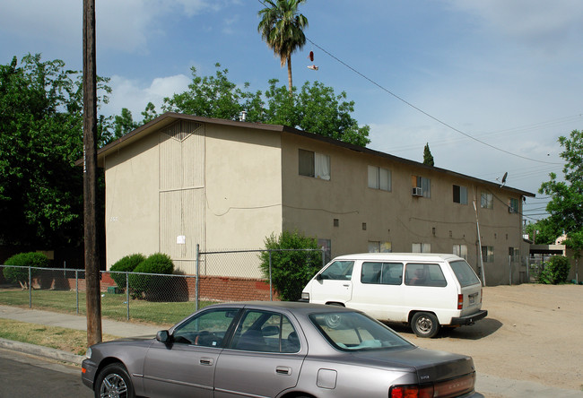 257 N U St in Fresno, CA - Building Photo - Building Photo