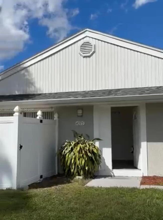 4375 White Pine Ave in Orlando, FL - Building Photo - Building Photo