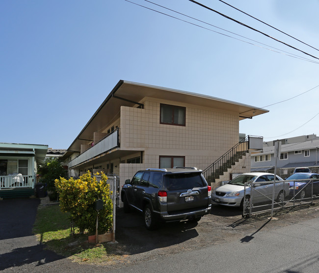 1823 Sereno St in Honolulu, HI - Building Photo - Building Photo