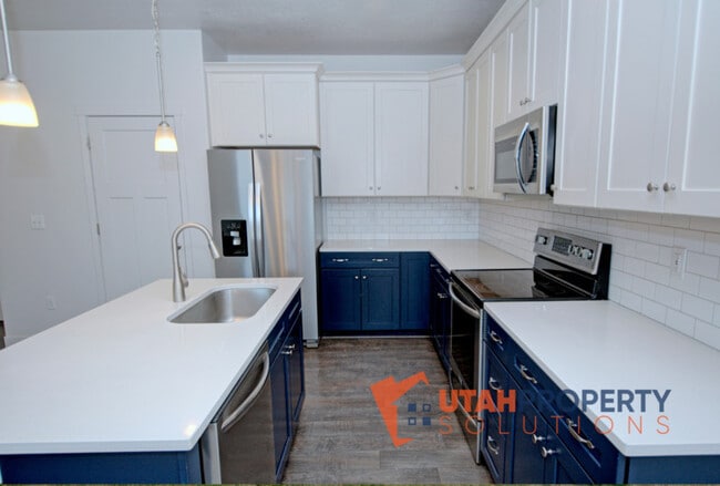 property at 1108 Emerald Pools Ln