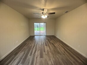 7338 Bonita Way in Citrus Heights, CA - Building Photo - Building Photo