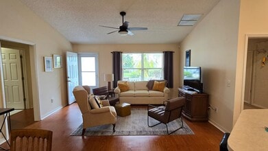 971 Kingmont Terrace in the Villages, FL - Building Photo - Building Photo