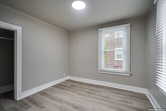 433 Ahnaip St in Menasha, WI - Building Photo - Building Photo
