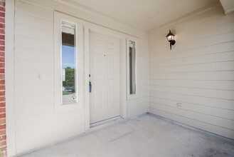 11763 Rolling Stream Dr in Tomball, TX - Building Photo - Building Photo